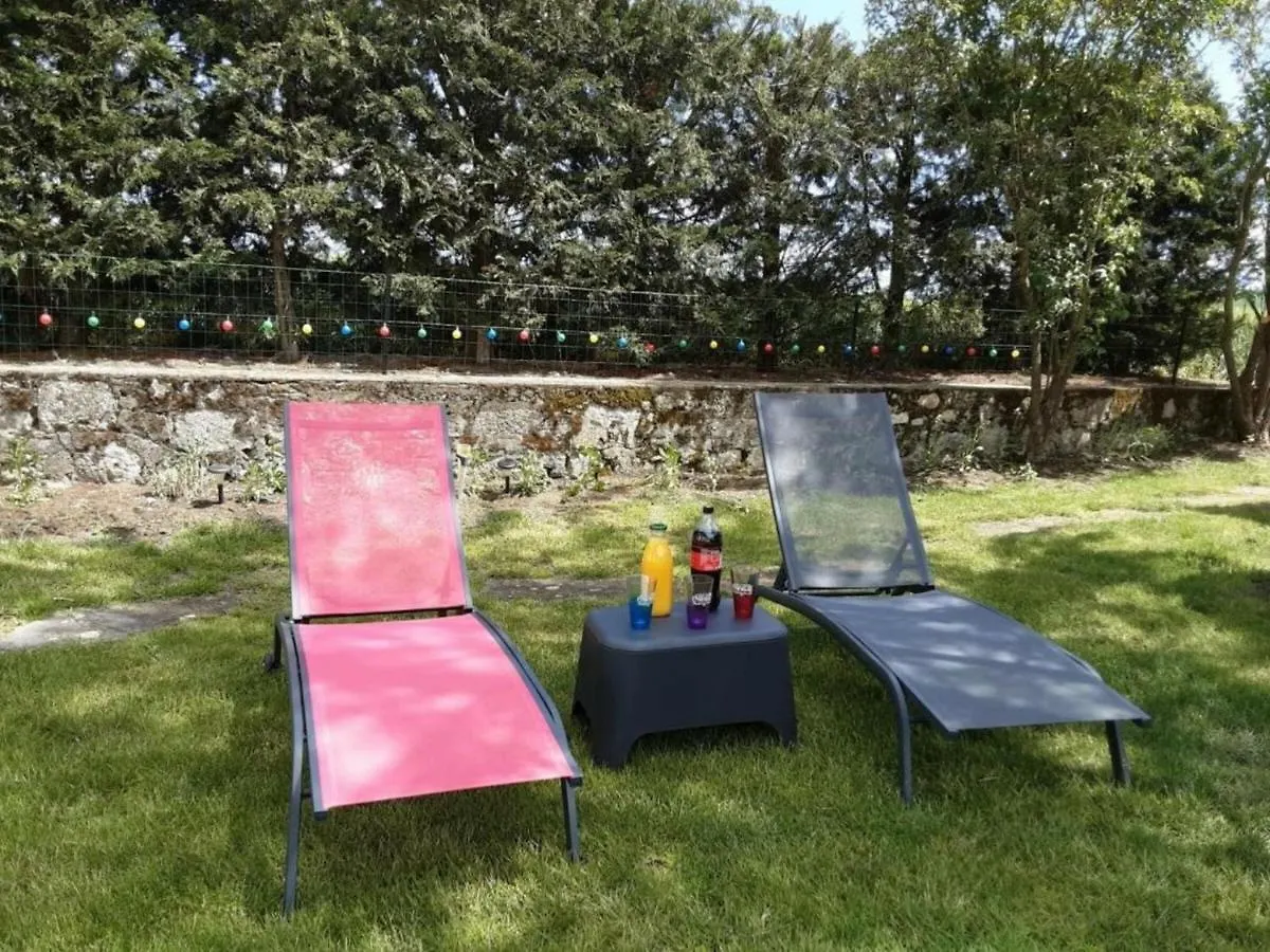 Maison De Ferme Renovee Avec Terrasse, Jardin Et Equipements Modernes A Taxat-Senat - Fr-1-489-363