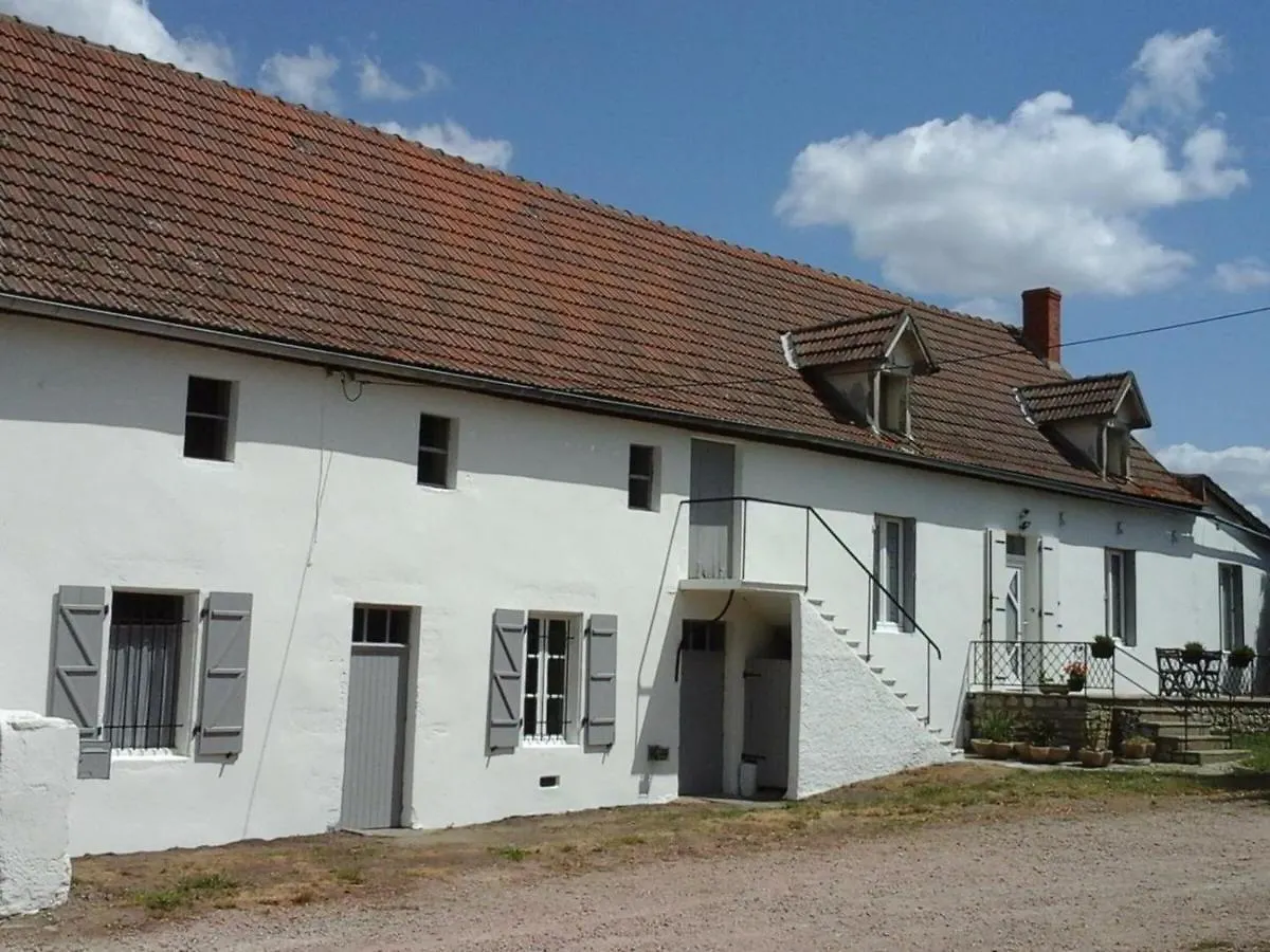 Holiday home Maison De Ferme Renovee Avec Terrasse, Jardin Et Equipements Modernes A Taxat-Senat - Fr-1-489-363