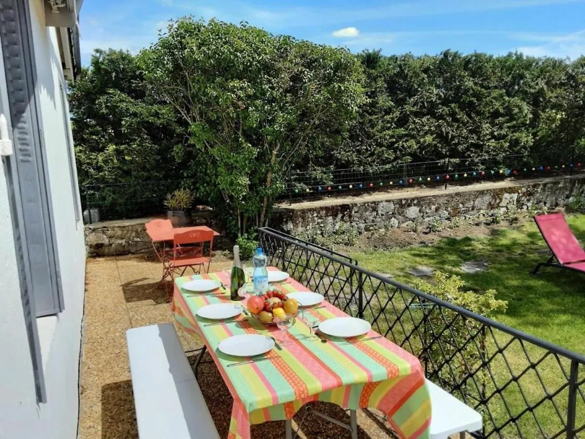 Maison De Ferme Renovee Avec Terrasse, Jardin Et Equipements Modernes A Taxat-Senat - Fr-1-489-363 Holiday home